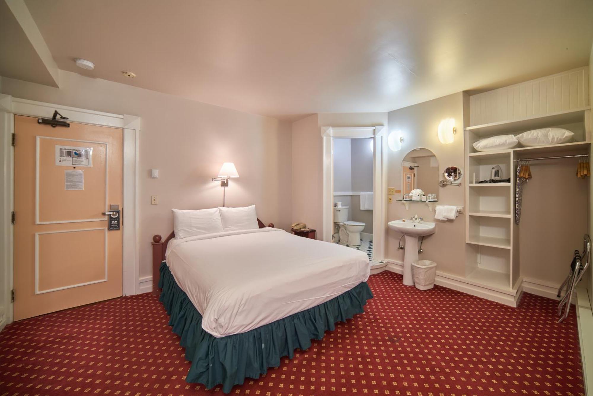 The Bedford Regency Hotel Victoria Esterno foto