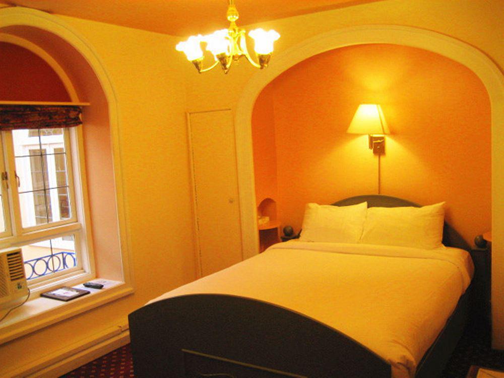 The Bedford Regency Hotel Victoria Esterno foto