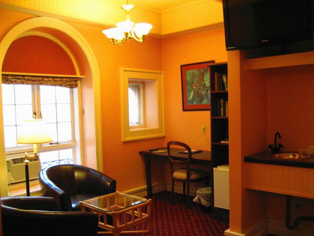 The Bedford Regency Hotel Victoria Esterno foto